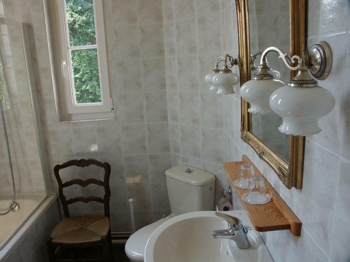 Chateau De Vareilles Sommant Luaran gambar